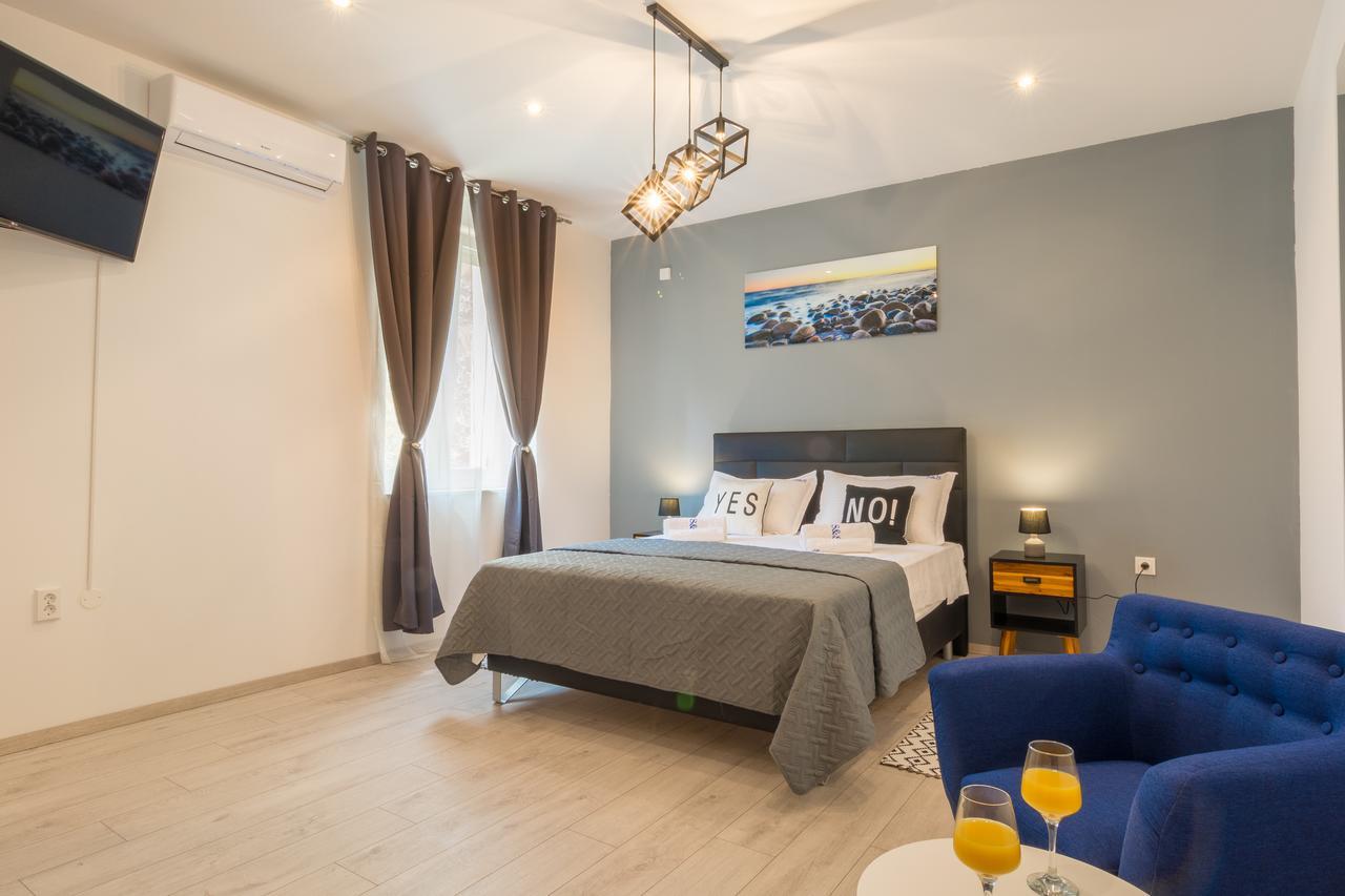 Rooms Sea & Sun With Private Parking Zadar Exterior foto
